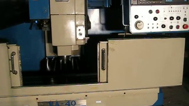 Kia VA40 CNC Mill For Sale at Midwest Machinery Inc. VA 40 VMC смотреть онлайн