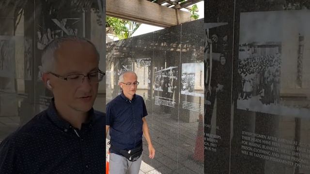 Виртуальный тур по мемориалу памяти жертв Холокоста в Майами. смотреть онлайн