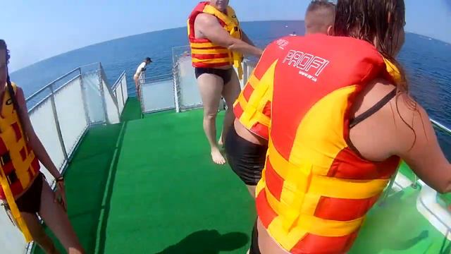 Железный порт. Банан. Остров смотреть онлайн