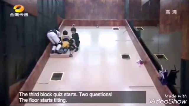 Crazy Maze game show w/ F3
Tilting challenge [ENGLISH SUB ] смотреть онлайн
