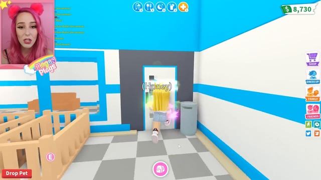 How to Get ALL of the New Adopt Me Toys for FREE.. Roblox Adopt Me NEW TOY Update смотреть онлайн