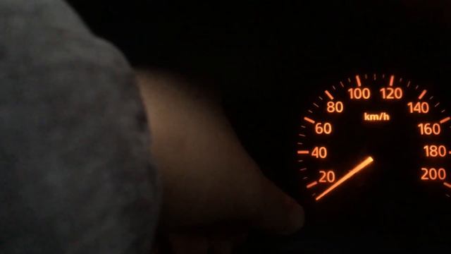 Dacia Logan 1 - Reno Logan 1 Как узнать уровень топлива в баке?! Вот он , ответ на вопрос ! смотреть онлайн