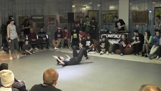 pro КАЧ 2013 | Final bgirls | Rasty (Moscow) vs FoxOne (Smolensk) смотреть онлайн