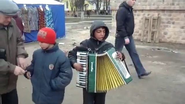 Цыганята поют, просто супер. смотреть онлайн