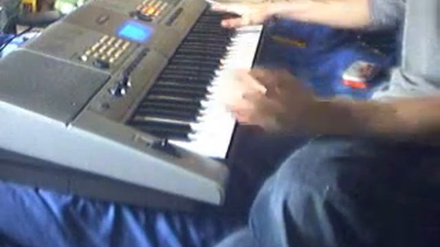 Self Control Laura Branigan, Keyboard Yamaha E403 смотреть онлайн