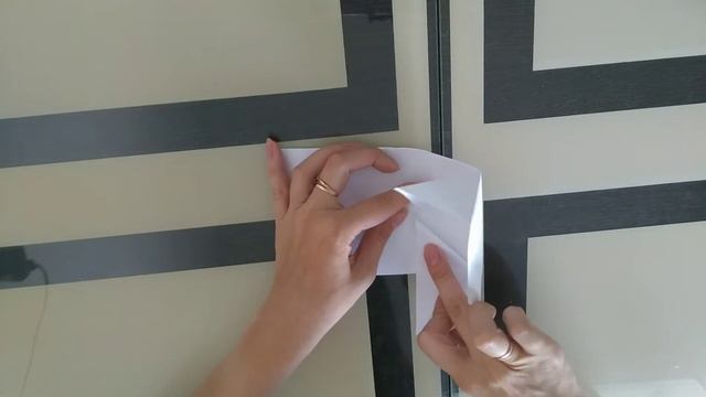 Оригами. Делаем кораблик (яхту) из бумаги. Origami. смотреть онлайн