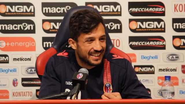 Laribi in Conferenza Stampa смотреть онлайн