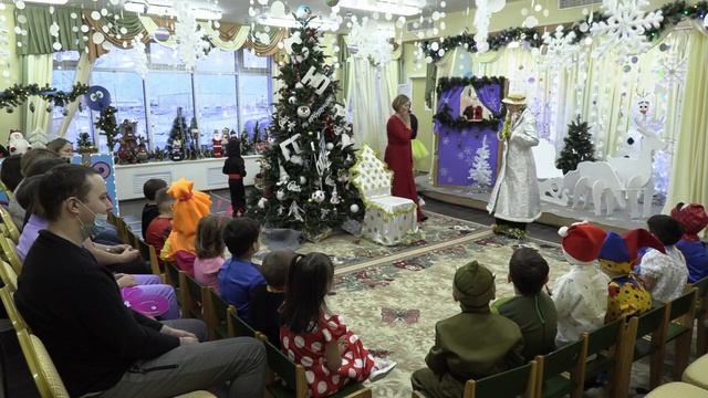 Новогодний утренник гр. Умка 23. 12. 2022г. смотреть онлайн