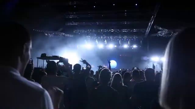 Ведущий Антон Black Milk JuCe REPORT Armin Only Intense в Петербургском СКК невероятное шоу лучшего смотреть онлайн