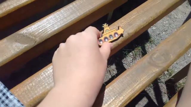 #деревянные значки смотреть онлайн