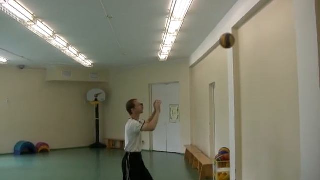 Волейбол: Верхний прием мяча смотреть онлайн
