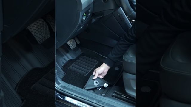 3W TPE CAR MAT - Volkswagen Tiguan L