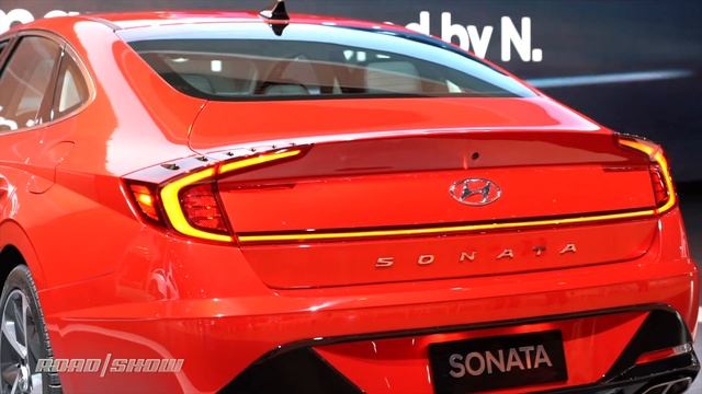 2020 Hyundai Sonata brings new style | New York Auto Show 2019 смотреть онлайн