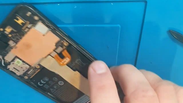 Google Pixel screen, battery, headphone jack, antenna and charge port replacement detailed смотреть онлайн