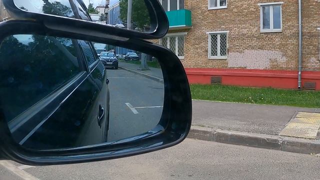 Параллельная парковка по линиям разметки в городе смотреть онлайн