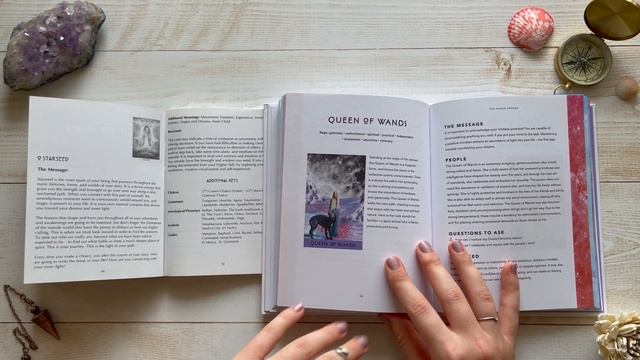 Сравнение МБК The Starchild Tarot Guidebook и книги Danielle Noel 'The Book of Tarot' смотреть онлайн