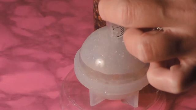 Эксперимент. Гидрогель в эпоксидной смоле. Часть 1. смотреть онлайн