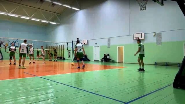 Волейбол (ВК мост - ВК Кузнечики) Подольская лига смотреть онлайн