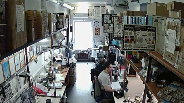 5Мп Купольная AHD-камера CO-DH52-022 Офис день. смотреть онлайн