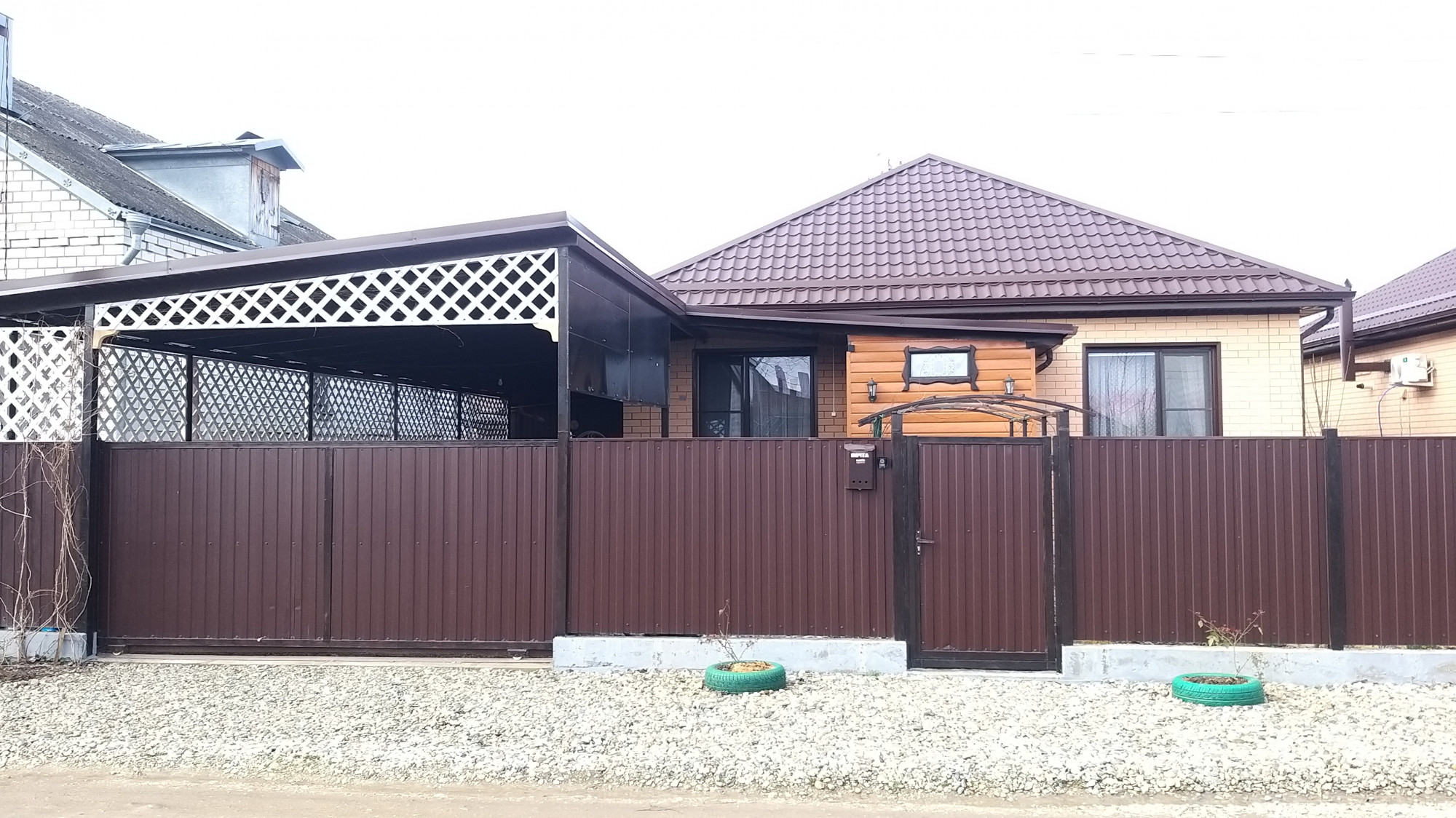 Новый современный дом в г.Абинске на Юге России.mp4 смотреть онлайн