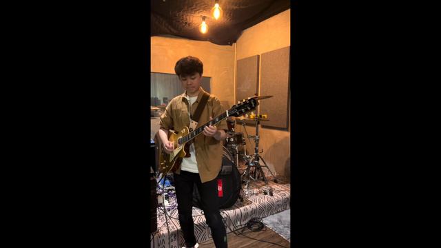 Gibson Hero Guitar Competition 2022 by Parsons Music - Justin Lo - Gratitude by a2c смотреть онлайн