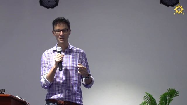 Pycon APAC 2019 - Tom Dyson - Here Come The Robots - Python and Machine Learning смотреть онлайн