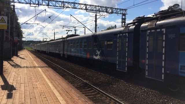 Электропоезд ЭП2Д-0084 Рэкс на платформе Переделкино. смотреть онлайн