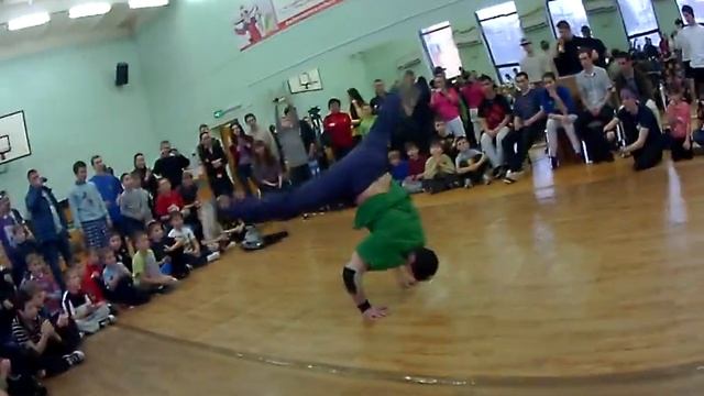 Армян vs Клык смотреть онлайн