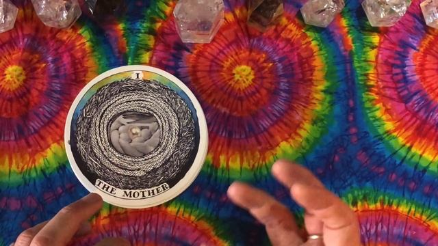 The Wild Unknown Archetypes Deck смотреть онлайн