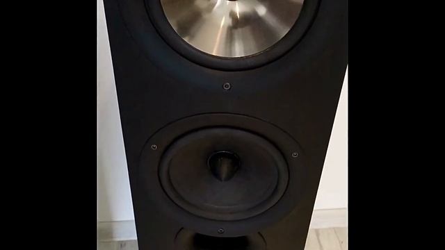 Kef iQ9 смотреть онлайн