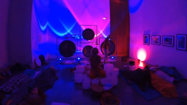 2 CDAN OM AH HUM смотреть онлайн