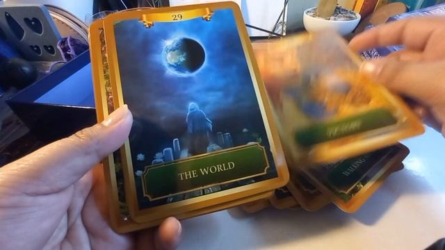 ENERGY ORACLE CARDS REVIEW AND FLIP THROUGH смотреть онлайн