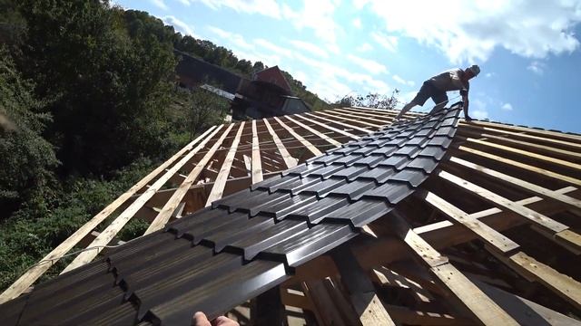 Покрыли крышу металлочерепицей смотреть онлайн