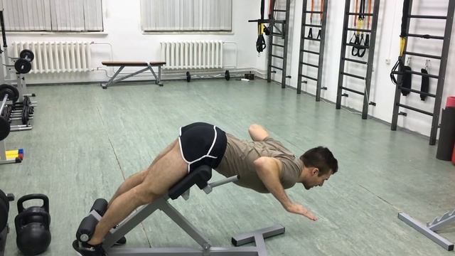 БОМБИМ ЯГОДИЧНЫЕ ДО БОЛИ И ЖЖЕНИЯ! Гиперэкстензия для ягодиц
