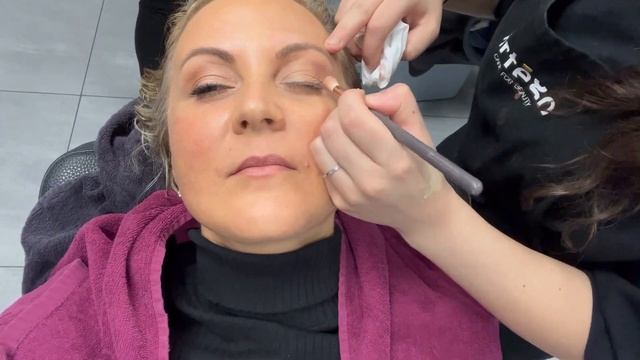 Секрет/лайфхак дневного макияжа: омолаживает на десятилетия и подчёркивает Вашу естесвенную красоту смотреть онлайн