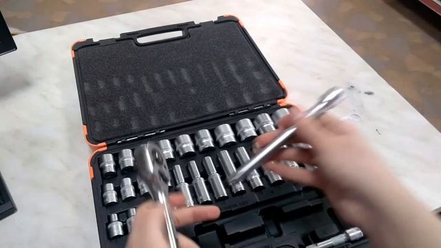 Набор профессионального инструмента "ЕРМАК" смотреть онлайн