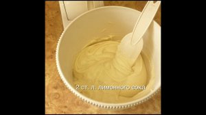 Восхитительные пирожные с персиками