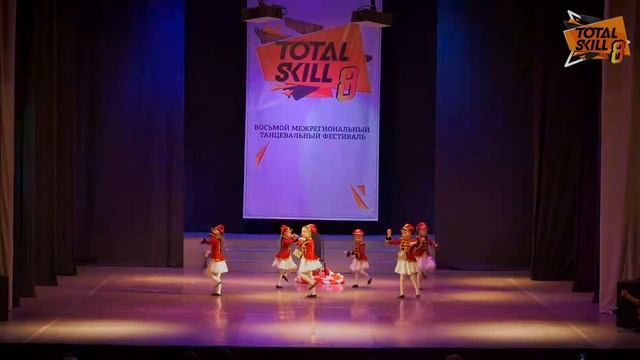 Барбарики | Танцевальное шоу (4-6 лет) | TOTAL SKILL-8 смотреть онлайн