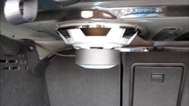 JL Audio Subwoofer in Audi B8 S4 смотреть онлайн