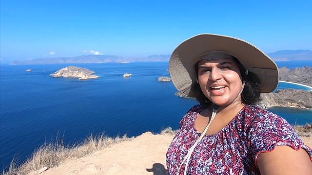 Padar Island Hike Komodo National Park | Indonesia | Malayalam travel vlog with English subtitles смотреть онлайн