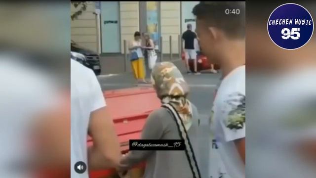 ЭТО ЧЕЧЕНСКАЯ МЕЛОДИЯ ЗНАЮТ ВСЕ смотреть онлайн