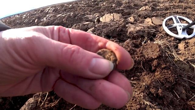 КОП МОНЕТ. ПОИСК МЕТАЛЛОИСКАТЕЛЕМ Xp Deus. СТАРИНЫЕ НАХОДКИ. смотреть онлайн