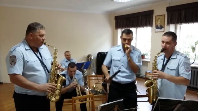 Оркестр Национальной Гвардии смотреть онлайн