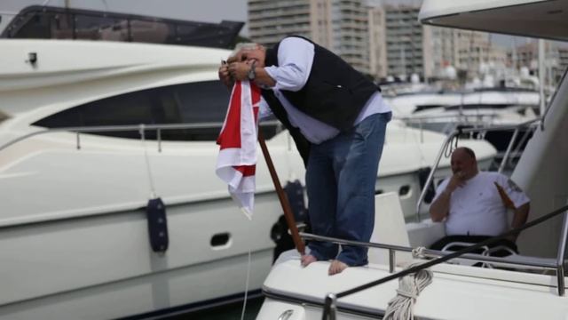 Смена флага на яхте. смотреть онлайн