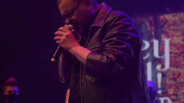 Arianna Ferrari ft. Danilo Sacco "Biondina sciocca" - Diretta streaming 27.03.2021 смотреть онлайн