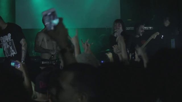 GHOSTEMANE - Squeeze/Andromeda (Live at Teatro Odisséia - Rio de Janeiro, Brazil) смотреть онлайн