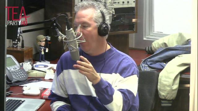 Valentine Show - Jared Spears - Tea Party HD - 11/03 смотреть онлайн