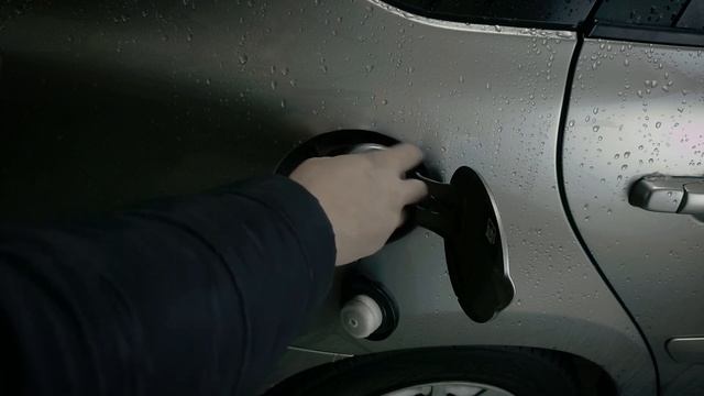 Тест очистителя клапанов и камеры сгорания LAVR смотреть онлайн