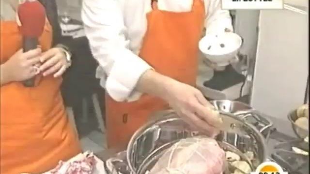 Αρνάκι με φρέσκια ρίγανη και πατάτες στο φούρνο. смотреть онлайн