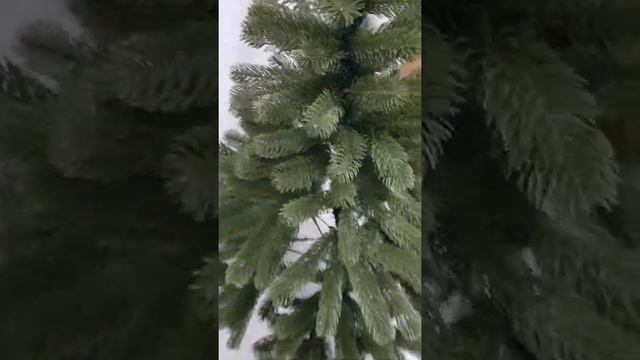 Ёлка с силиконовыми иглами не дорогая